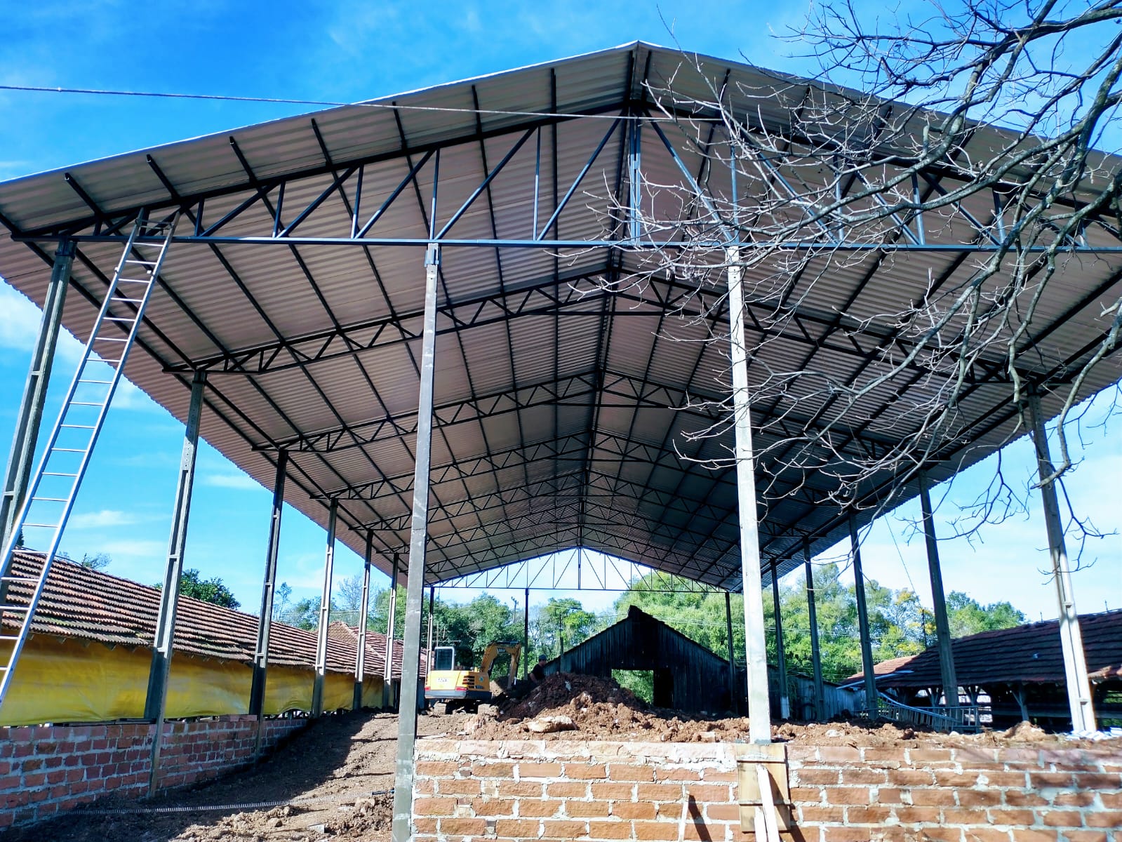 Detalhe de estrutura metálica